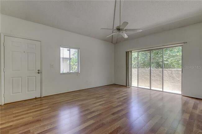 Building Photo - 2945 Lichen Ln