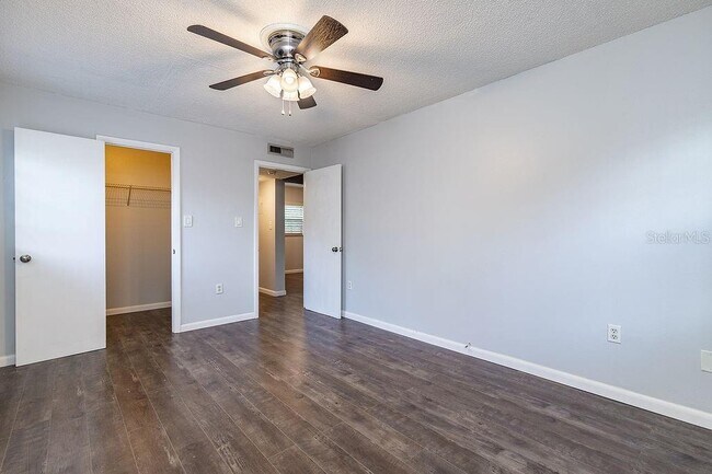 Building Photo - 2207 S Carolina Ave