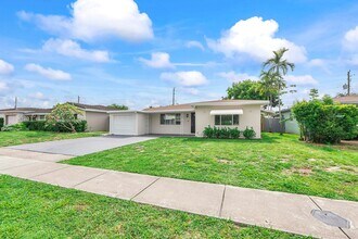 Building Photo - Spacious 3BD/2BA Home
