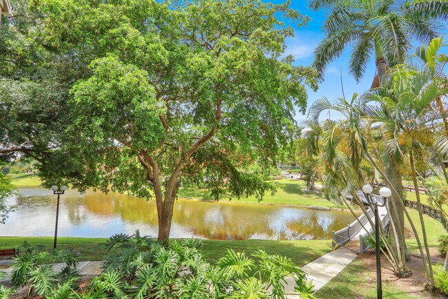 Building Photo - 1745 Palm Cove Blvd