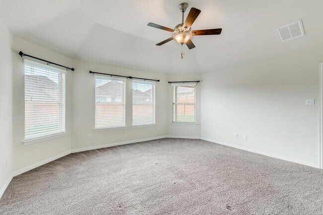 Building Photo - 13827 Quiet Fox Ln