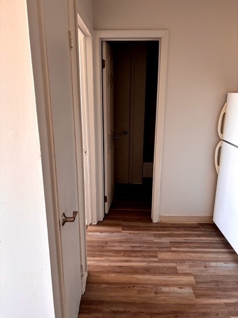 Building Photo - 7919 Lake Ave