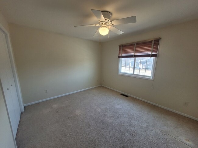 Building Photo - 2255 Vesterheim St