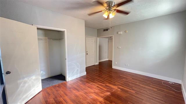 Building Photo - 5837 Velasco Ave