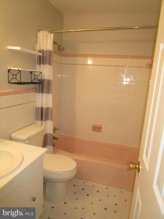 Building Photo - 4604 Westridge Pl
