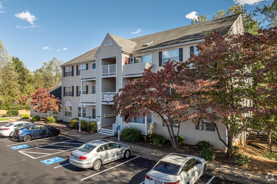 Primary Photo - Woodlane Apartments