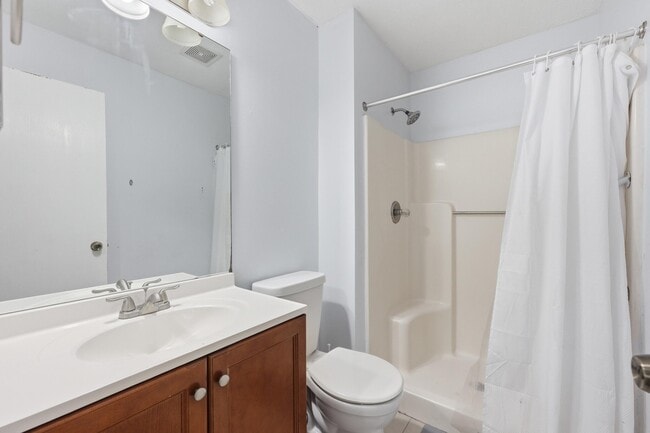 Building Photo - 1258 SW Cynthia St