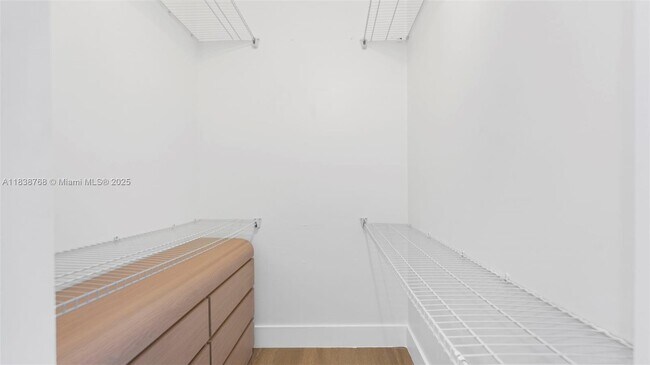 Building Photo - 3518 W 80th St