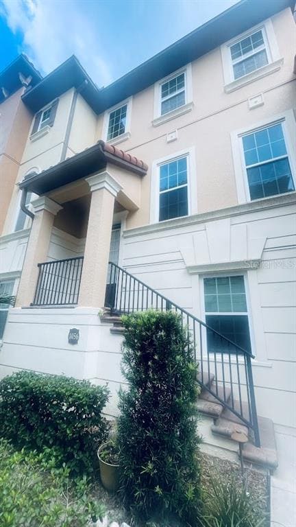 Building Photo - 1056 Parma Cir