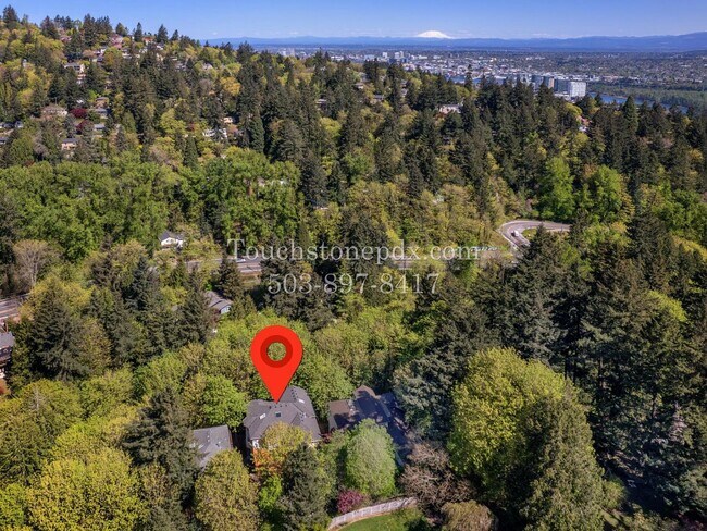 Building Photo - 6254 SW Burlingame Ave