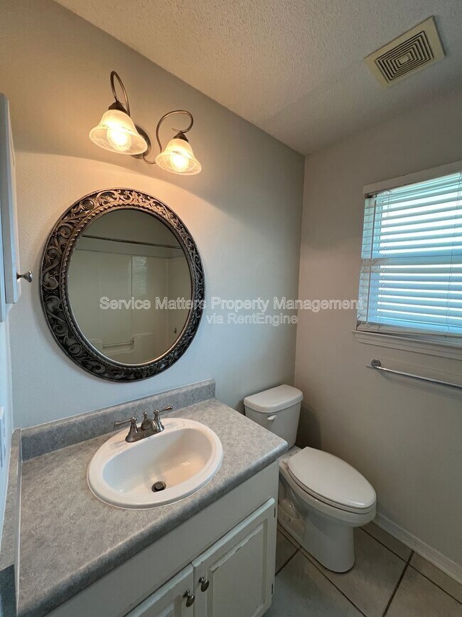 Building Photo - 1216 Bartram Ln