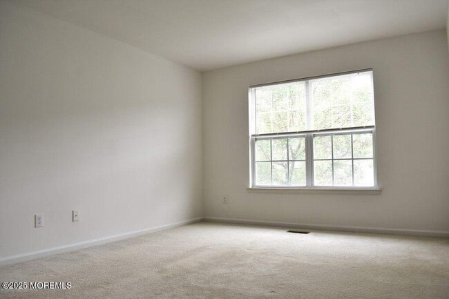Building Photo - 311 Brookfield Dr