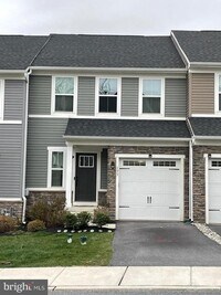 Building Photo - 153 Mulberry Dr