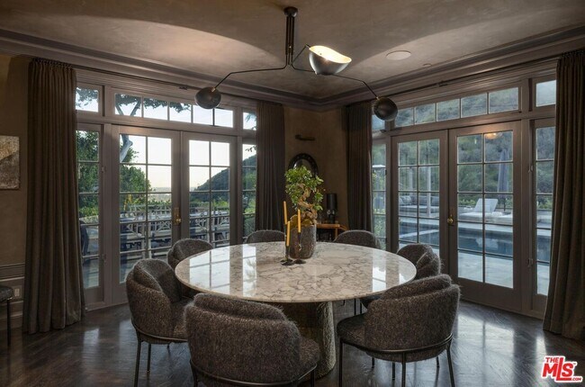 Building Photo - 7171 Chelan Way