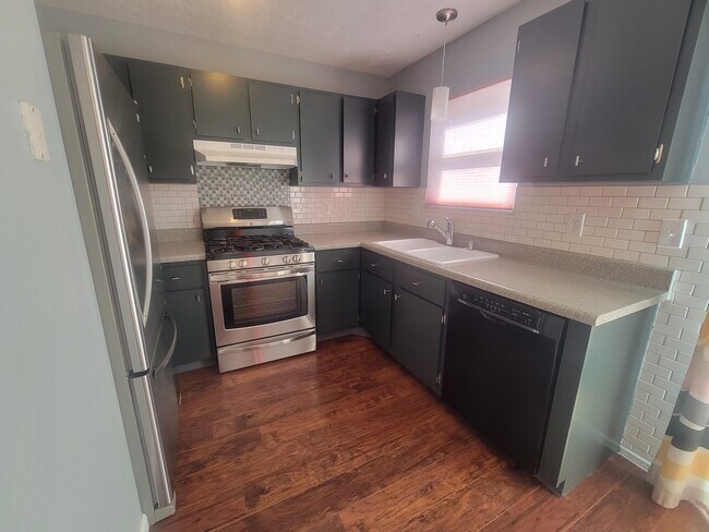 Building Photo - 8173 Newark Ave