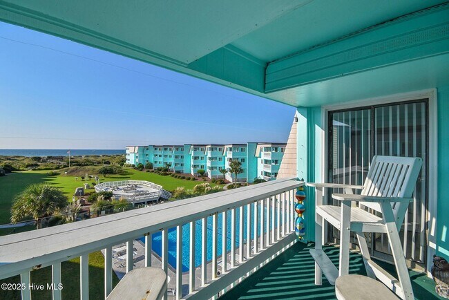 Building Photo - 301 Commerce Way