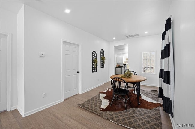 Building Photo - 265 Efner St