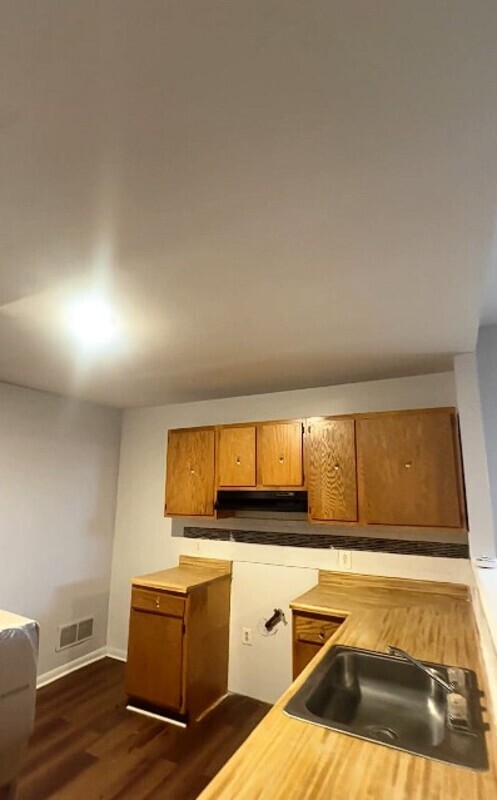 Building Photo - 942 N 42nd St