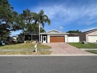 Building Photo - 2097 Swan Ln