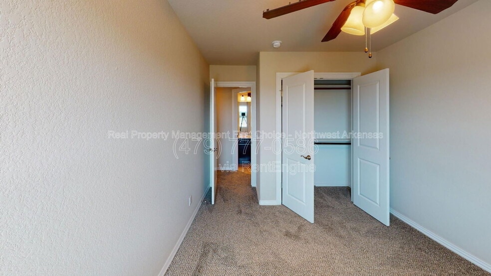 Building Photo - 2713 W Shasta Rd