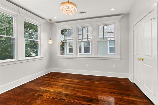 Building Photo - 2835 Pine St