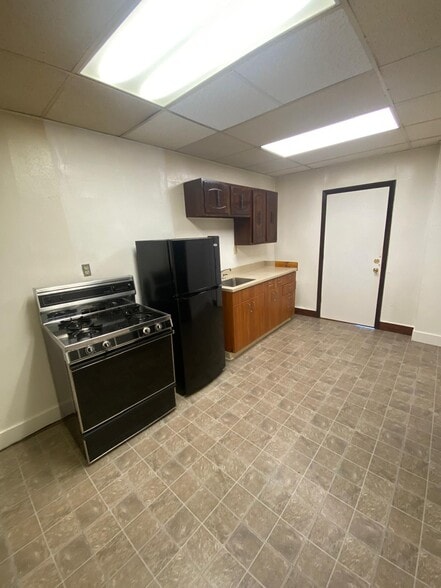 Building Photo - 1508 Ridge Ave