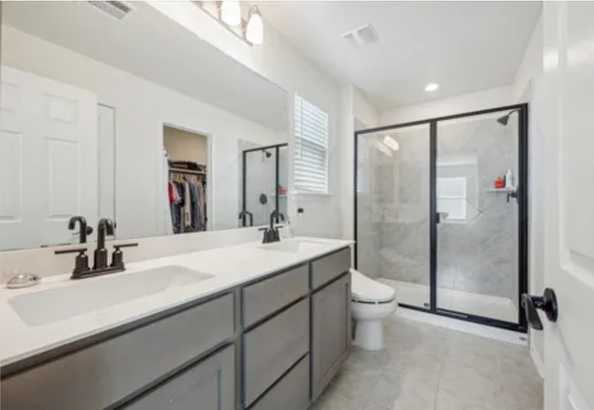 Building Photo - 6213 Albany Sleigh Dr