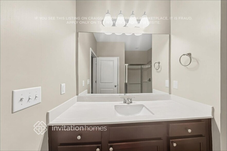 Building Photo - 15 Tabasco Cat Ct