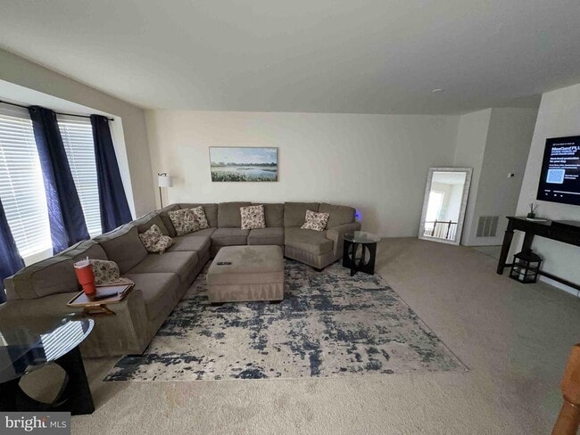 Building Photo - 12039 Kemps Landing Cir