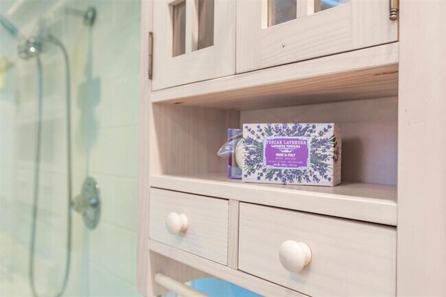 Building Photo - 1665 S Ocean Ln