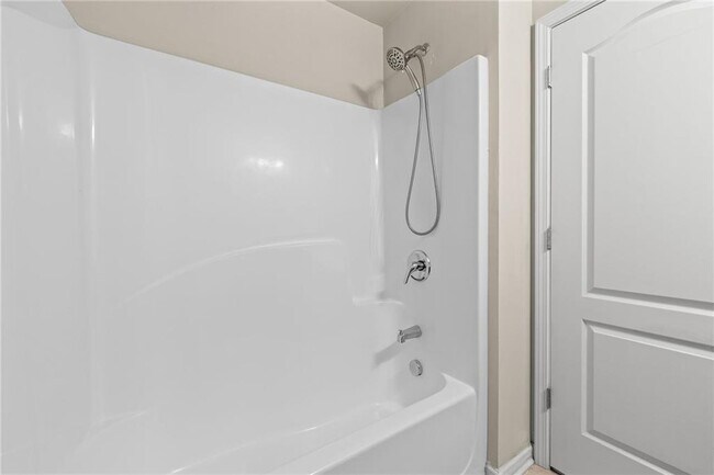 Building Photo - 2365 Bellyard Dr