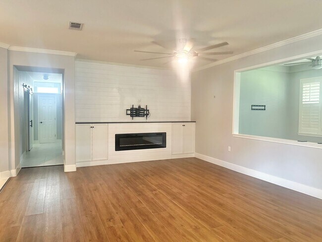 Building Photo - 2 Bed 2 Bath in Sun City in Georgetown