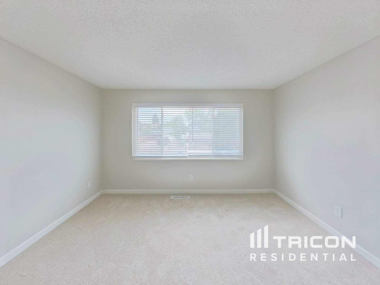 Building Photo - 6821 Mescalero Dr