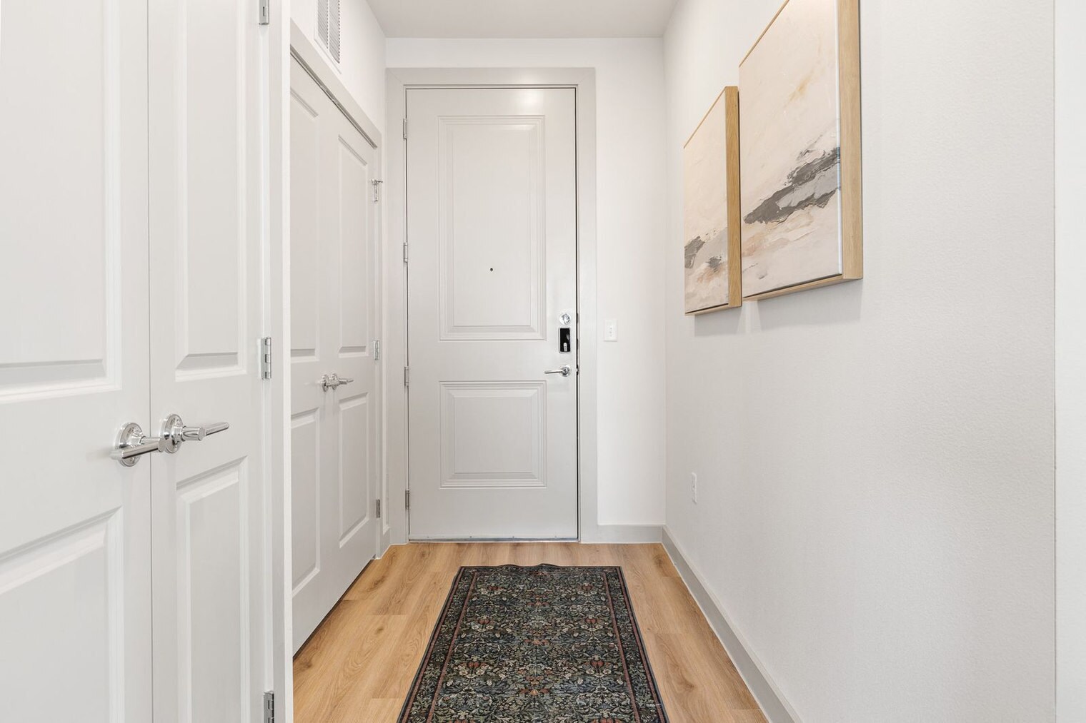 Building Photo - 1301 Leah Ave