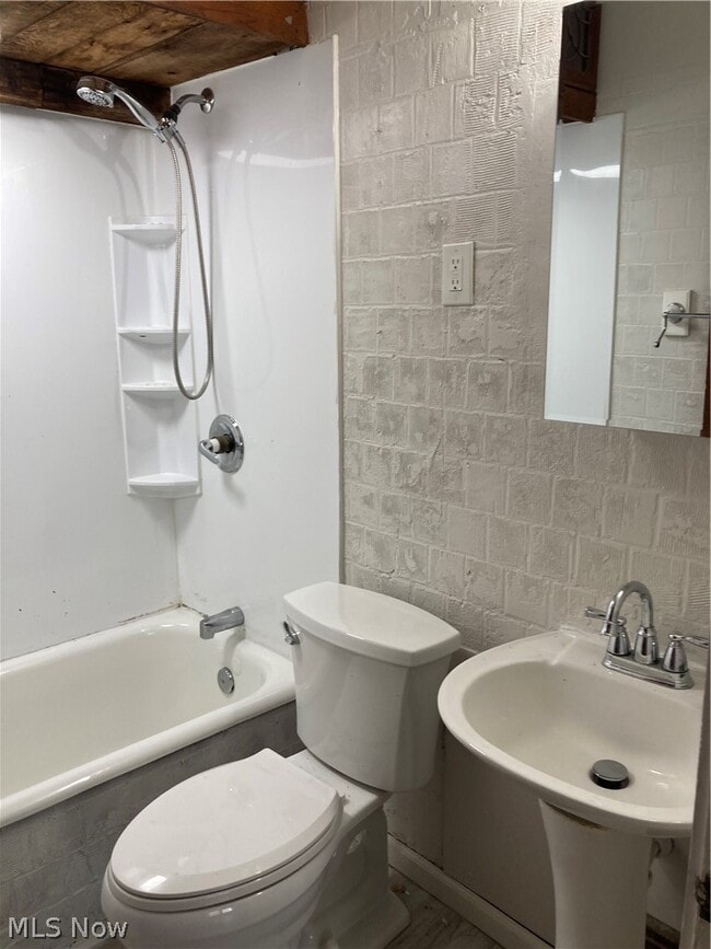 Building Photo - 3780 W 129th St