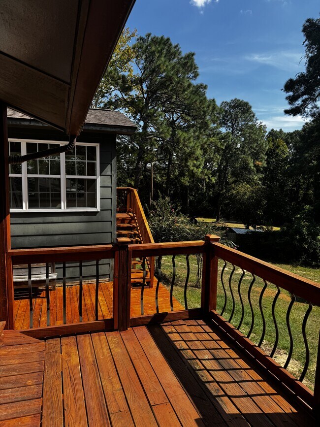 Building Photo - 5815 Permastone Lake Rd