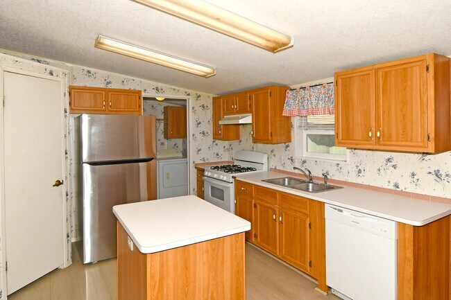 Building Photo - 2753 Mesa Trail