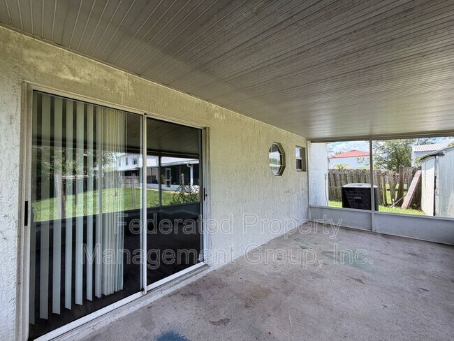 Building Photo - 7327 High Bluff Rd N
