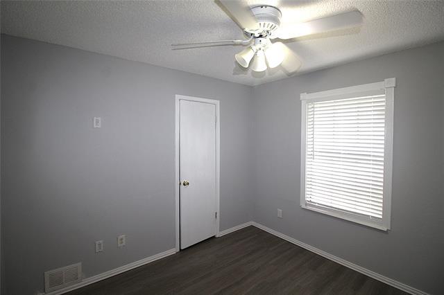 Building Photo - 4744 Meadow Trail Dr