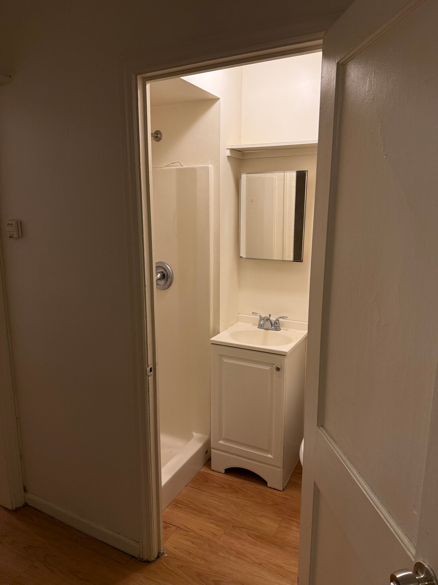 Building Photo - 5637 Walker Ave