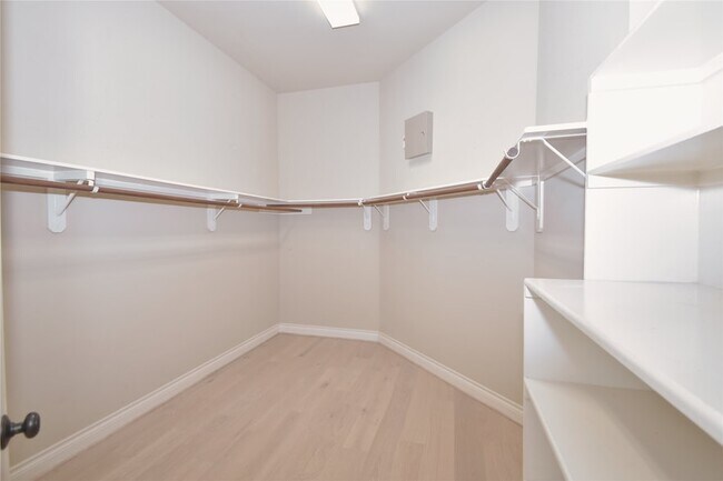 Building Photo - 13611 Summer Cloud Ln