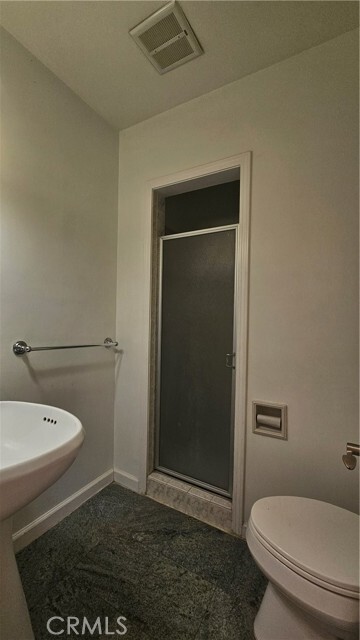 Building Photo - 1525 Bellwood Rd