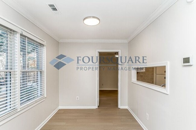 Building Photo - FRESHLY UPDATED CONDO in a PRIME RALEIGH LOCATION! 2 Bed w/ 2 en suite Bathrooms