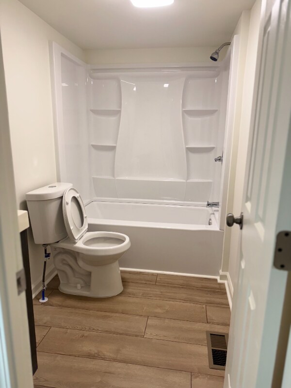 Building Photo - 811 Williams Lake Rd