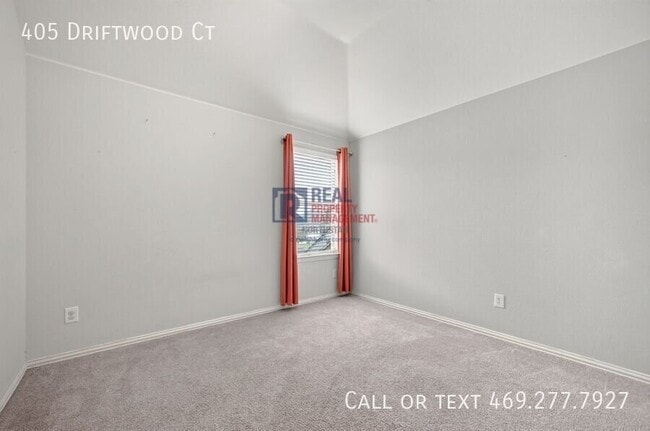Building Photo - 405 Driftwood Ct