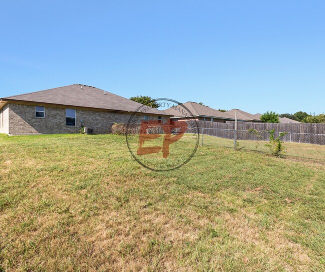 Building Photo - 1623 Yuma Trail