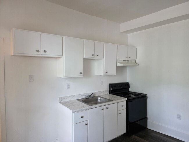 Building Photo - 934 Clifford Brown Walk