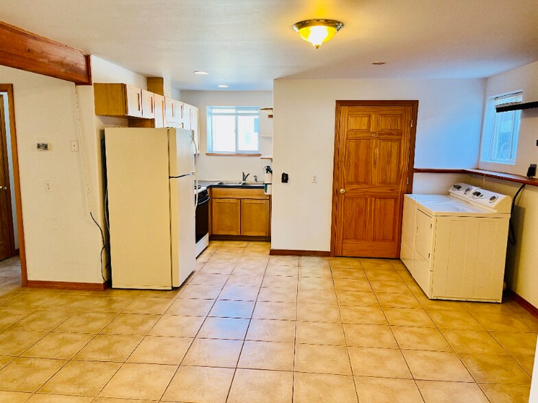 Building Photo - 104 Arcturus Dr