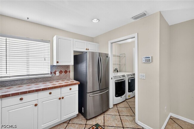 Building Photo - 1632 SW 43rd Terrace