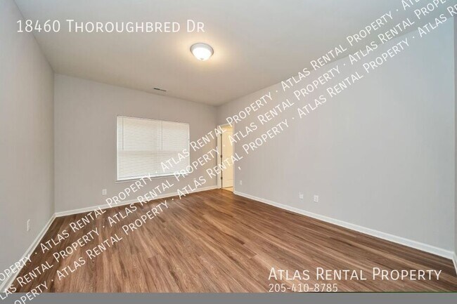 Building Photo - 18460 Thoroughbred Dr